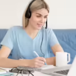 Jaké vzdělávání se vyplatí víc: Tradiční škola nebo online kurzy?